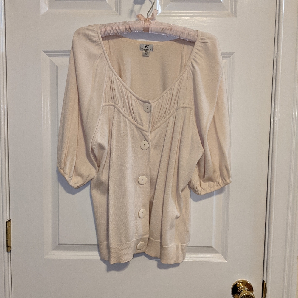 Off white button down shirt sleeve sweater by Worthington in XL